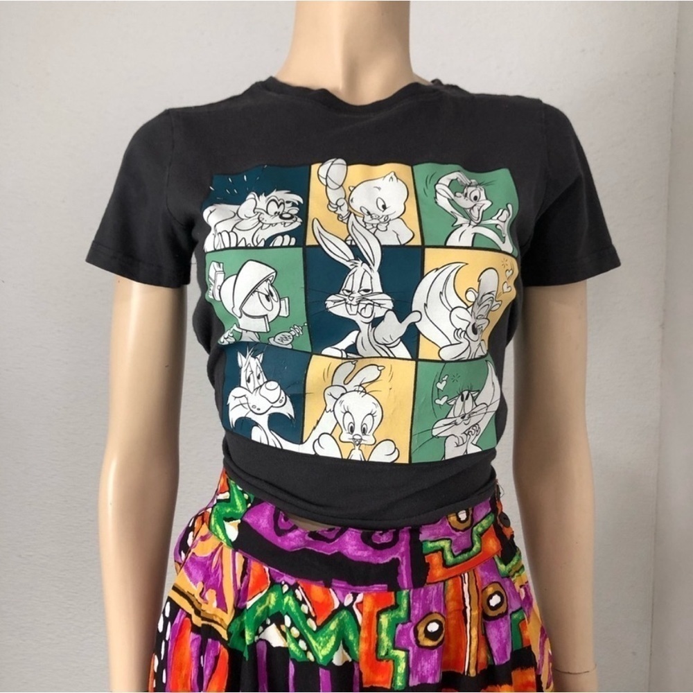 LOONEY TUNES and all related characters and elements & WBE(20s) T-shirt crop top - Picture 6 of 12